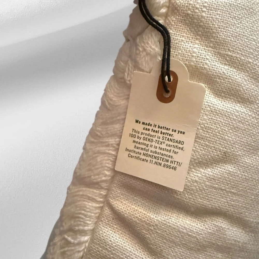 Hearth & Hand Holiday Pillow‎ nwt